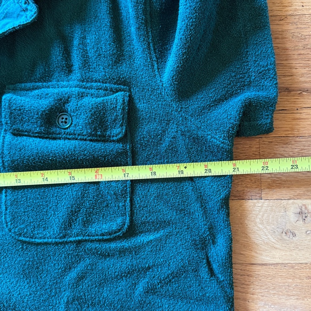 J.Crew Terry cloth polo, men’s size small - Picture 3 of 3
